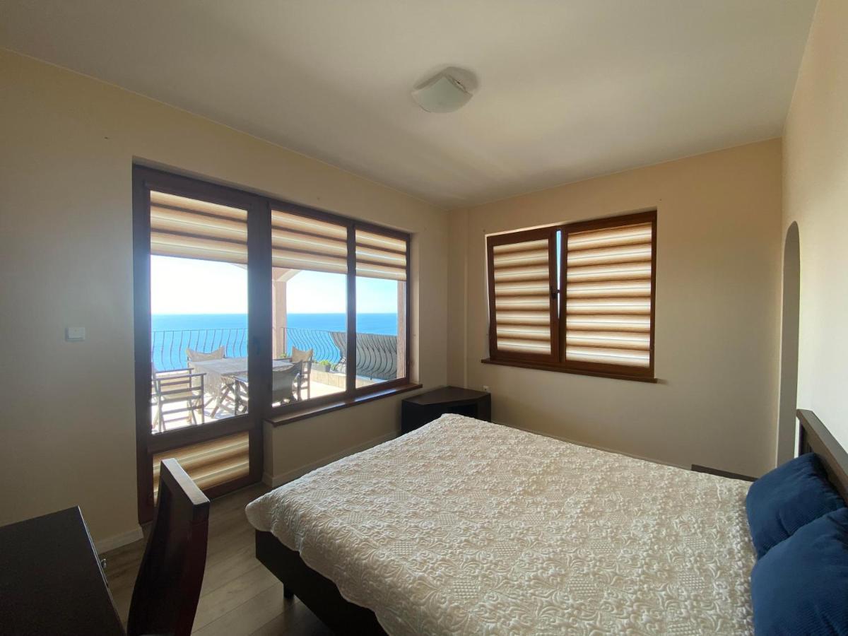 Sea Sunrise Vila บัลชิค ภายนอก รูปภาพ